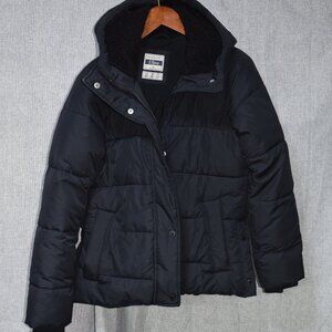 Abercrombie & Fitch Ultra Black Puffer Jacket M